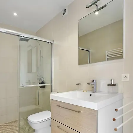 197 M2, Vue Mer, Parking *