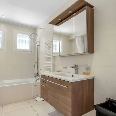 197 M2, Vue Mer, Parking Vila *