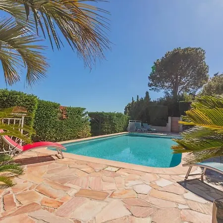197 M2, Vue Mer, Parking Villa
